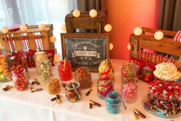 Wir liefern Ihnen Ihre Candybar zu Ihrem Event.