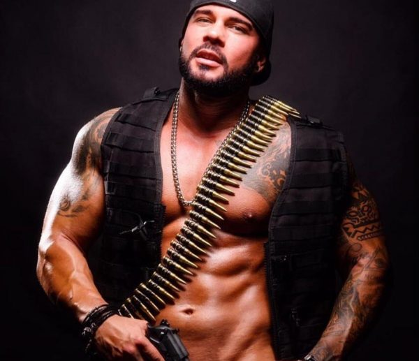 Stripper Stripper in Hamburg für Junggesellenabschied buchen